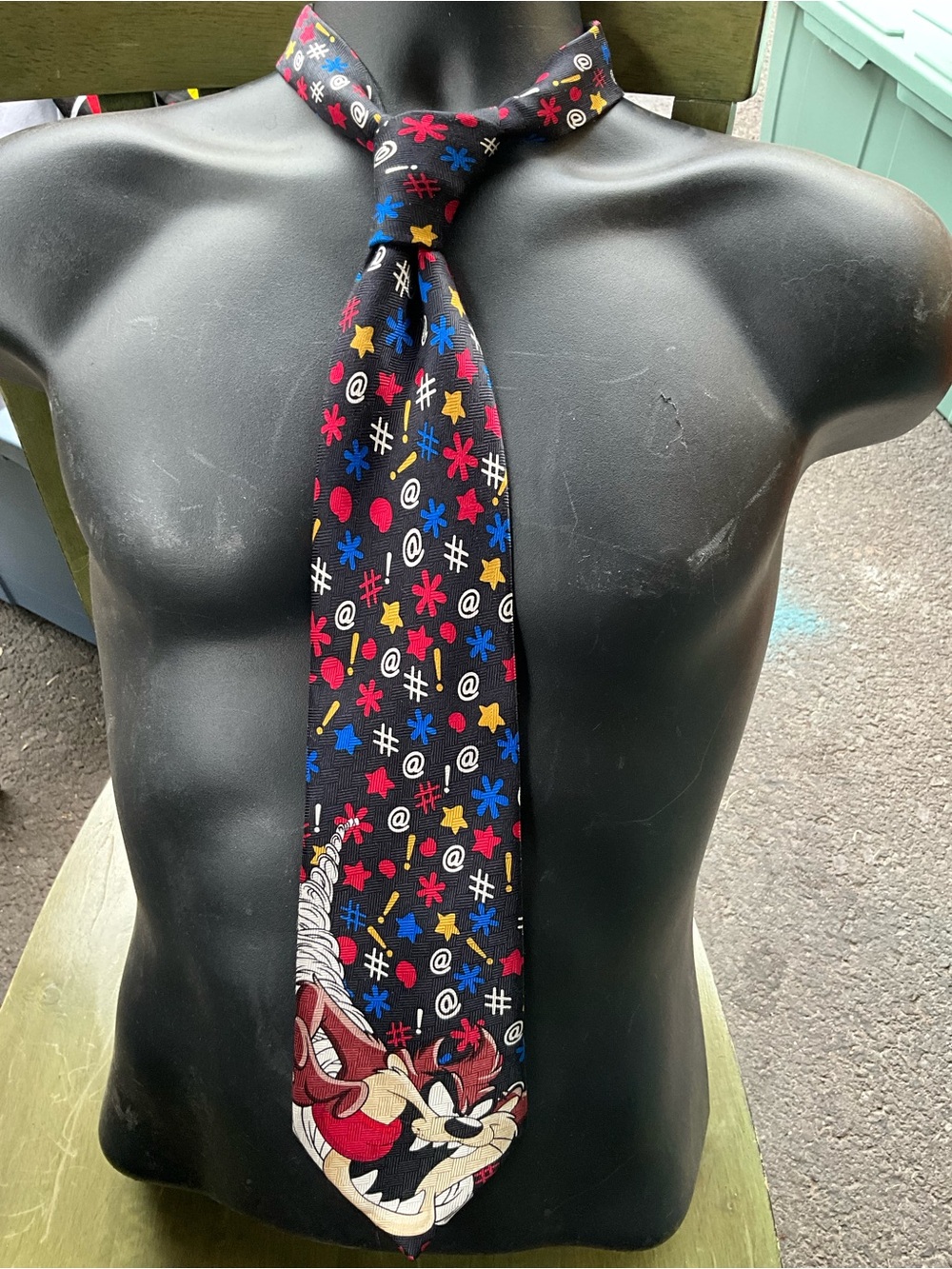 Vintage 2002 Looney Tunes Taz 100% Silk Handmade Tie Y2K Tasmanian Devil